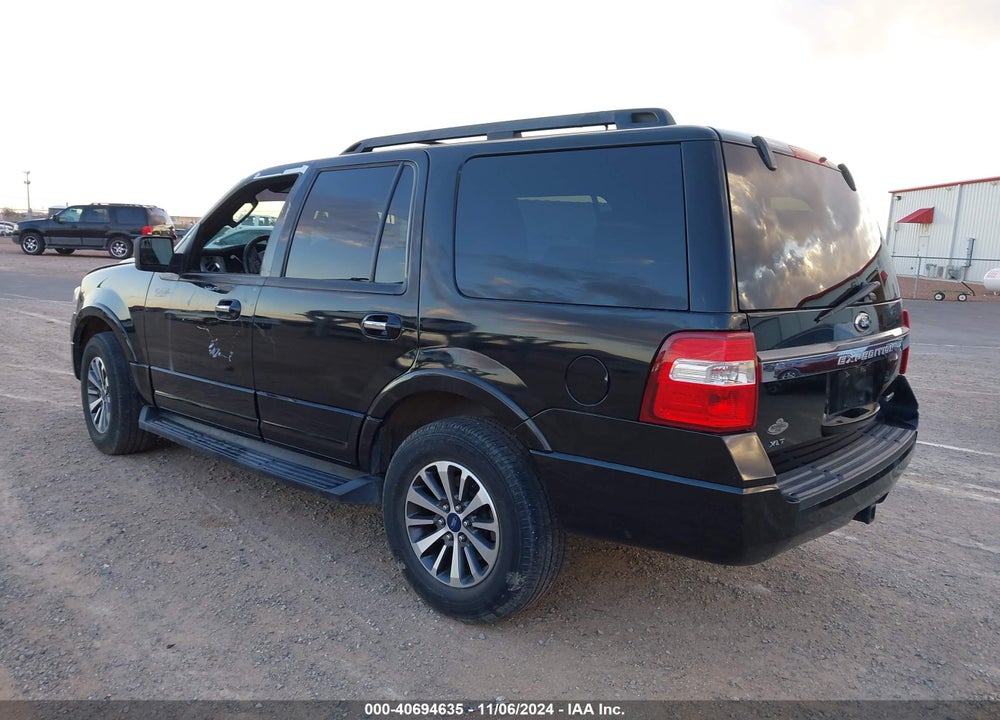 2016 FORD EXPEDITION XLT VIN: 1FMJU1JT0GEF03527