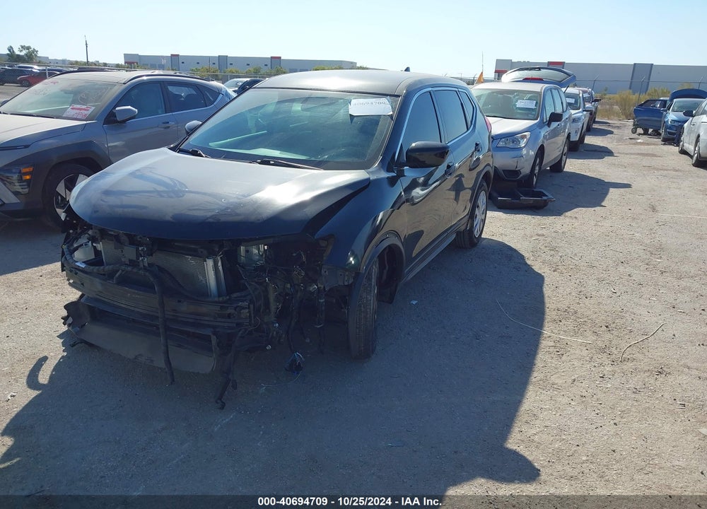 2018 NISSAN ROGUE S VIN: 5N1AT2MT1JC709026