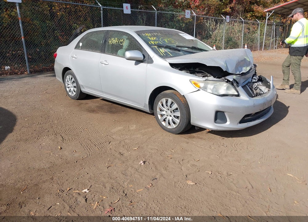 2013 TOYOTA COROLLA LE VIN: 2T1BU4EE2DC029472