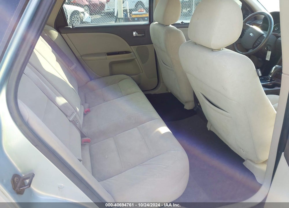 2008 FORD TAURUS SEL VIN: 1FAHP24W08G109768