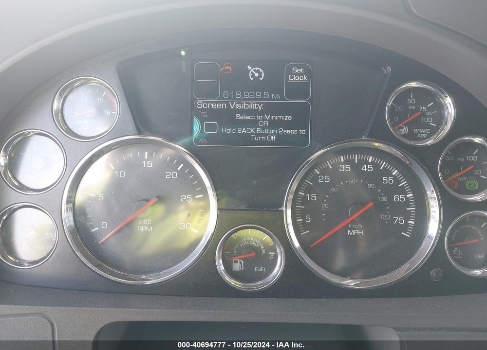 2018 KENWORTH T680 VIN: 1XKYDP9X8JJ180909