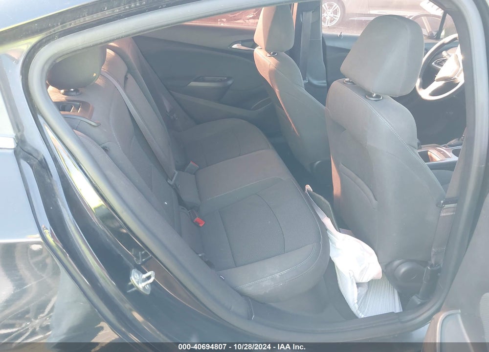 2017 CHEVROLET CRUZE LT AUTO VIN: 1G1BE5SM3H7105392