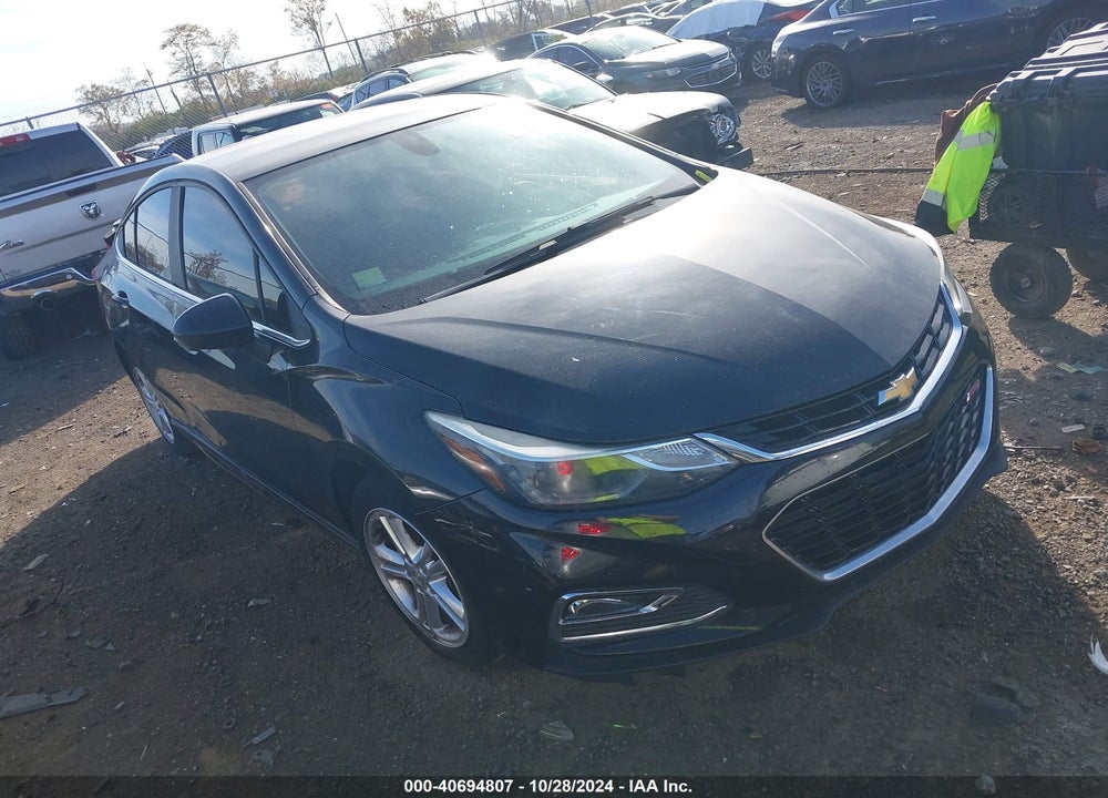2017 CHEVROLET CRUZE LT AUTO VIN: 1G1BE5SM3H7105392