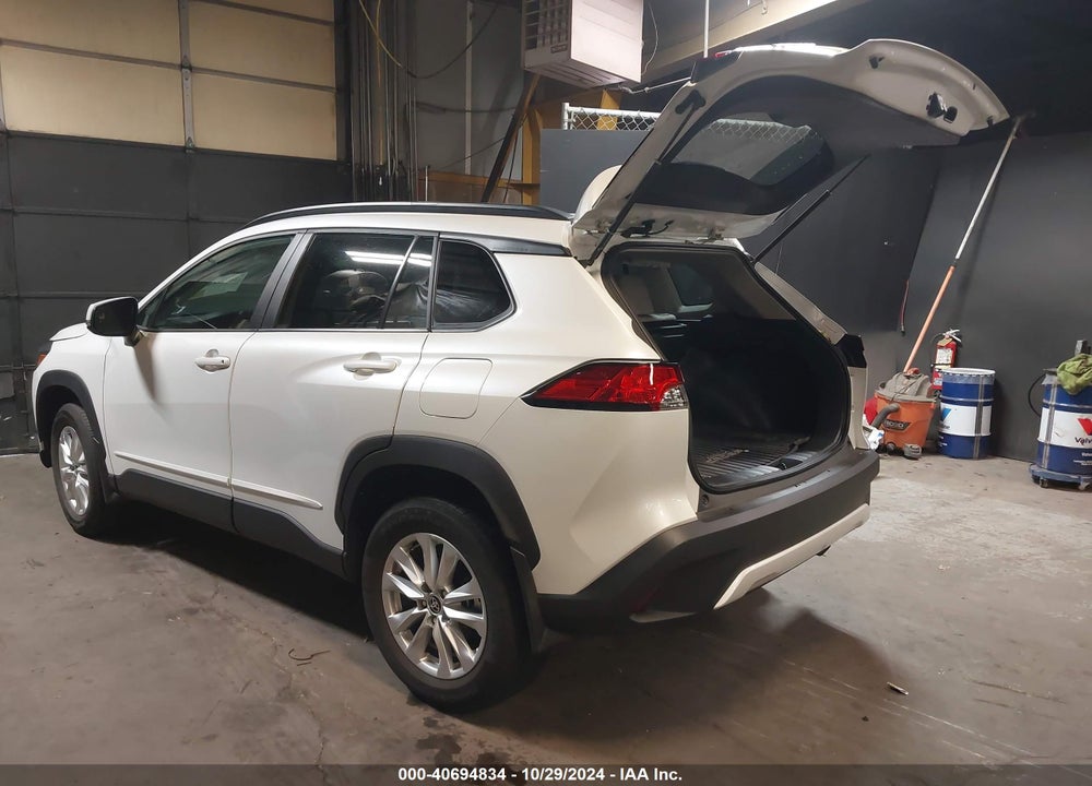 2022 TOYOTA COROLLA CROSS LE VIN: 7MUBAABGXNV007182