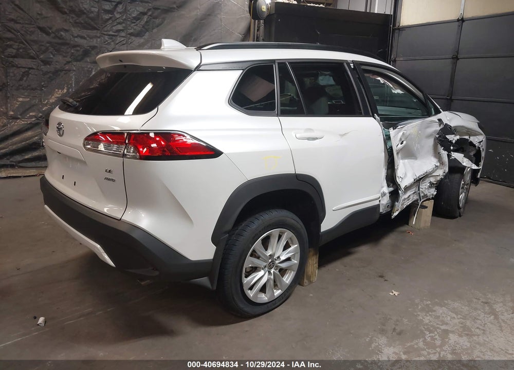 2022 TOYOTA COROLLA CROSS LE VIN: 7MUBAABGXNV007182