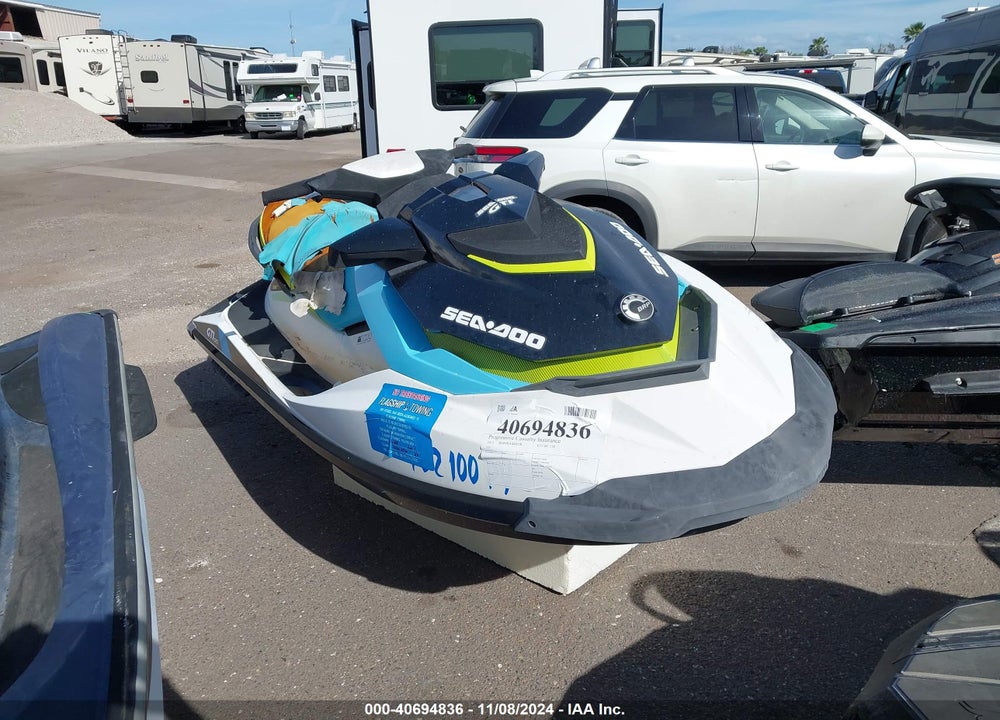 2015 BOMBARDIER GTI SE 130 VIN: YDV22848A515