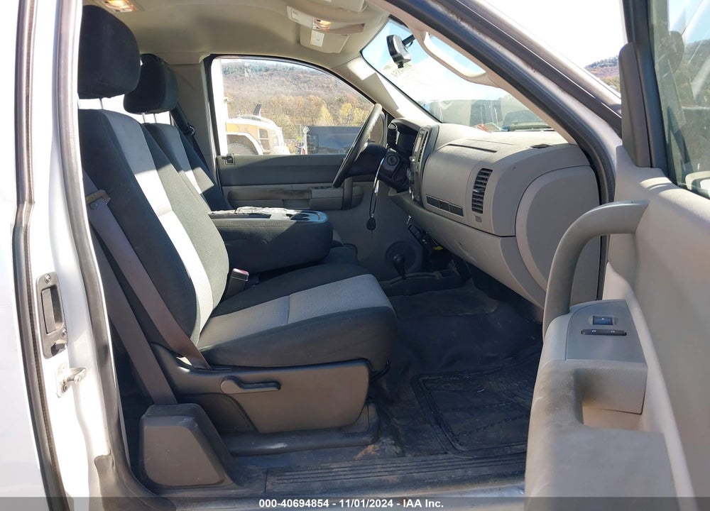 2008 CHEVROLET SILVERADO 1500 WORK TRUCK VIN: 1GCEK19J28Z121296