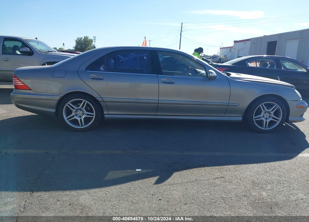 2005 MERCEDES-BENZ S 500 VIN: WDBNG75J25A453080