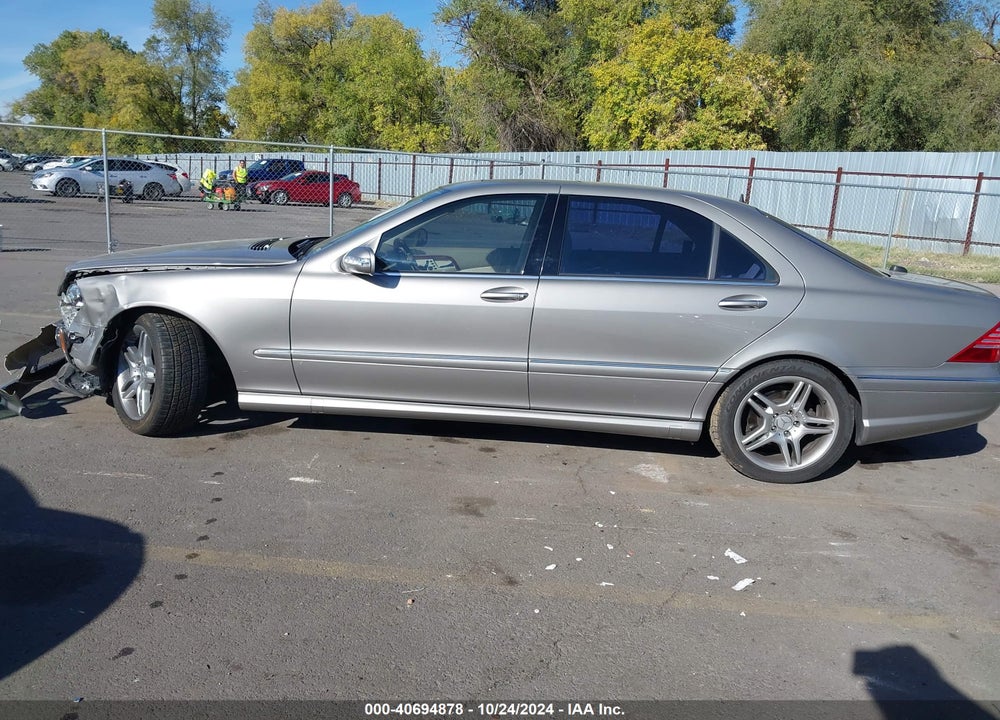 2005 MERCEDES-BENZ S 500 VIN: WDBNG75J25A453080
