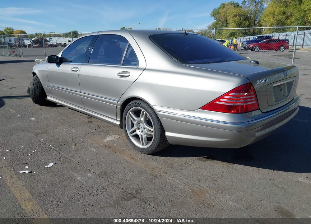 2005 MERCEDES-BENZ S 500 VIN: WDBNG75J25A453080