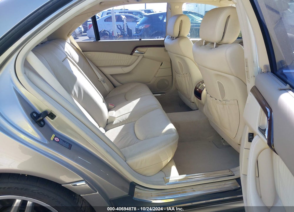 2005 MERCEDES-BENZ S 500 VIN: WDBNG75J25A453080
