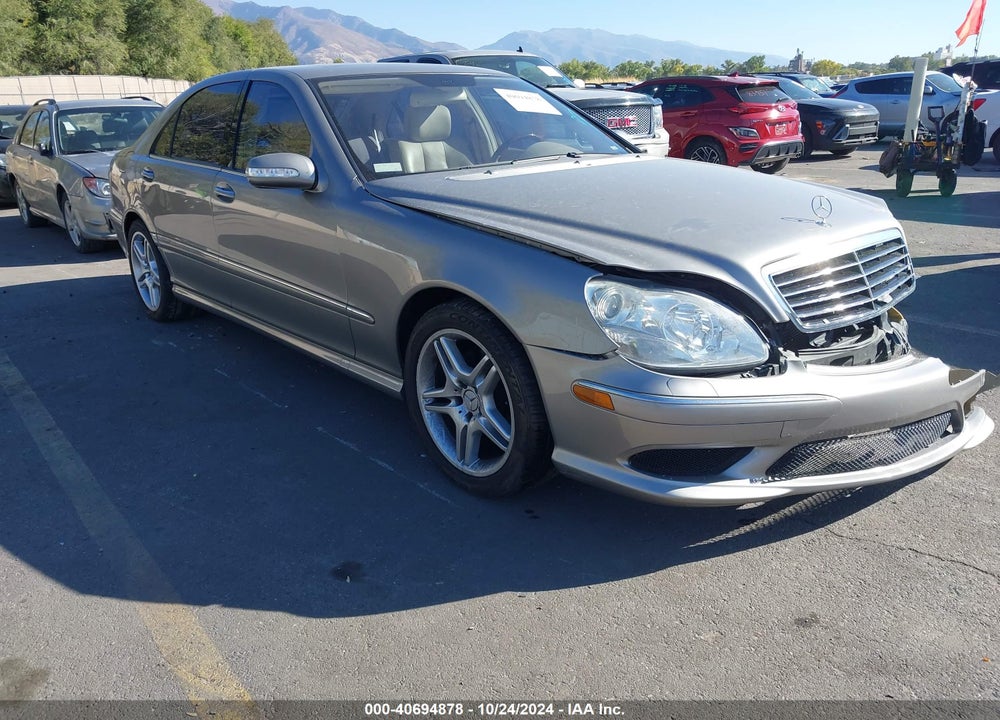 2005 MERCEDES-BENZ S 500 VIN: WDBNG75J25A453080