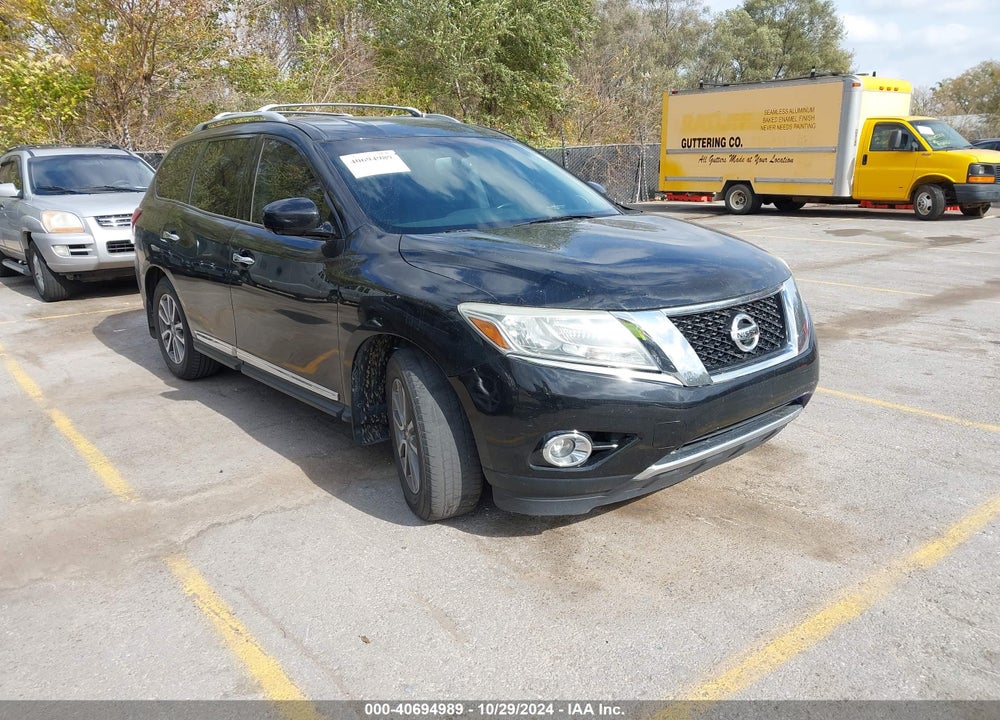 2016 NISSAN PATHFINDER SL VIN: 5N1AR2MN8GC601558