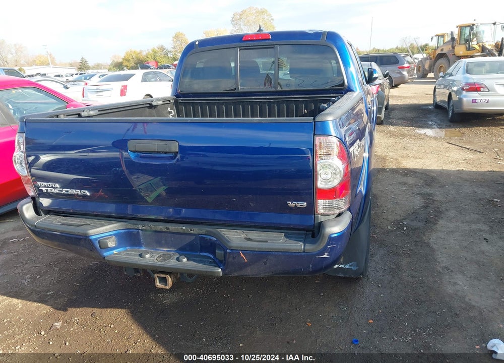 2015 TOYOTA TACOMA BASE V6 VIN: 3TMLU4EN3FM196275