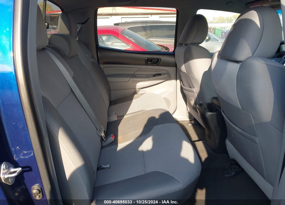 2015 TOYOTA TACOMA BASE V6 VIN: 3TMLU4EN3FM196275