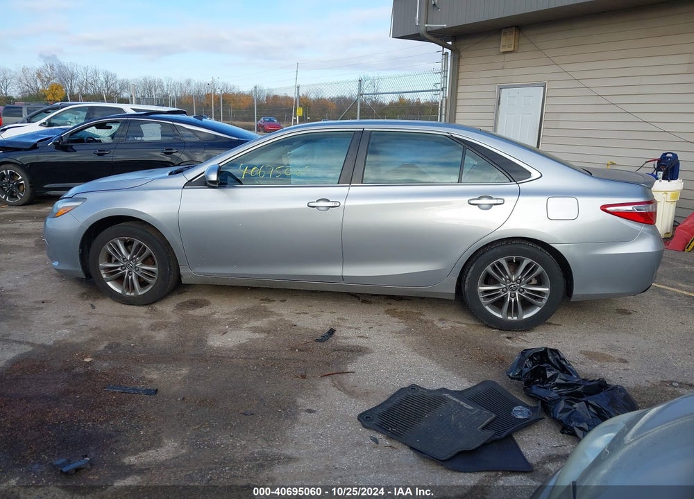 2015 TOYOTA CAMRY SE VIN: 4T1BF1FK2FU078895