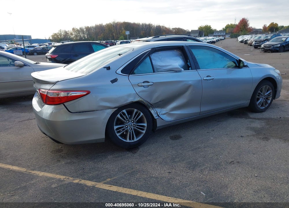 2015 TOYOTA CAMRY SE VIN: 4T1BF1FK2FU078895
