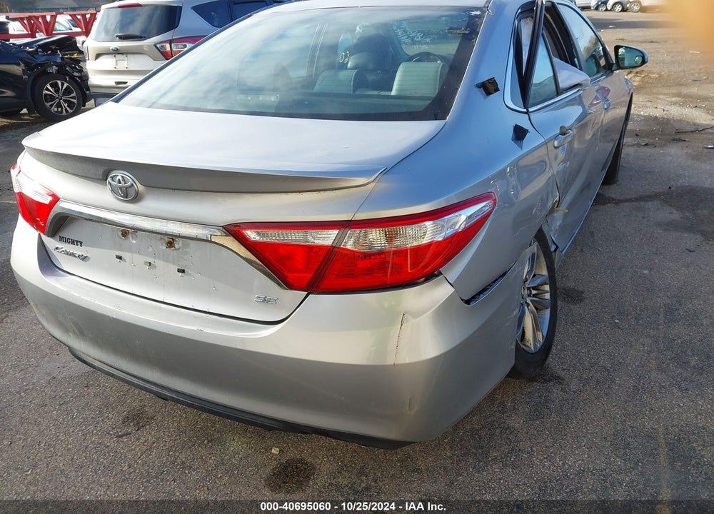 2015 TOYOTA CAMRY SE VIN: 4T1BF1FK2FU078895