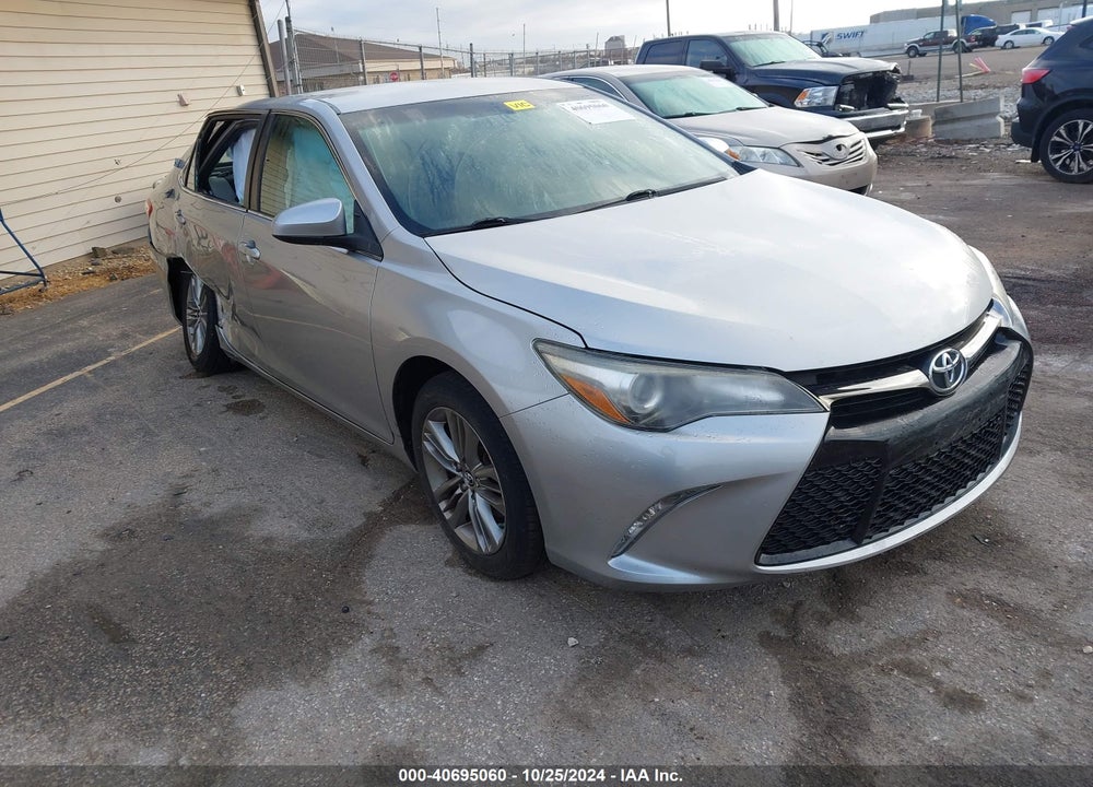 2015 TOYOTA CAMRY SE VIN: 4T1BF1FK2FU078895