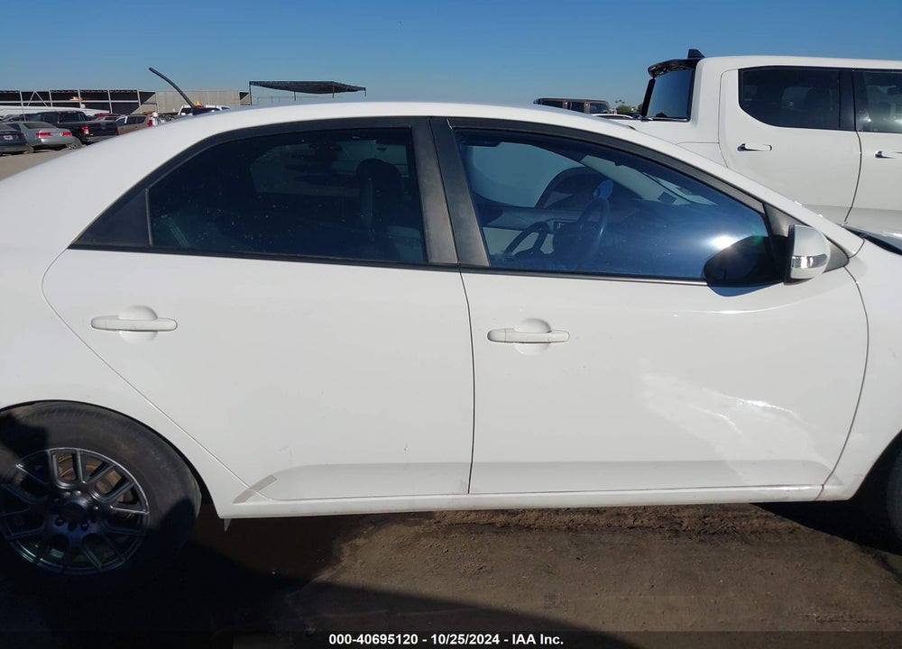 2010 KIA FORTE EX VIN: KNAFU4A25A5288332