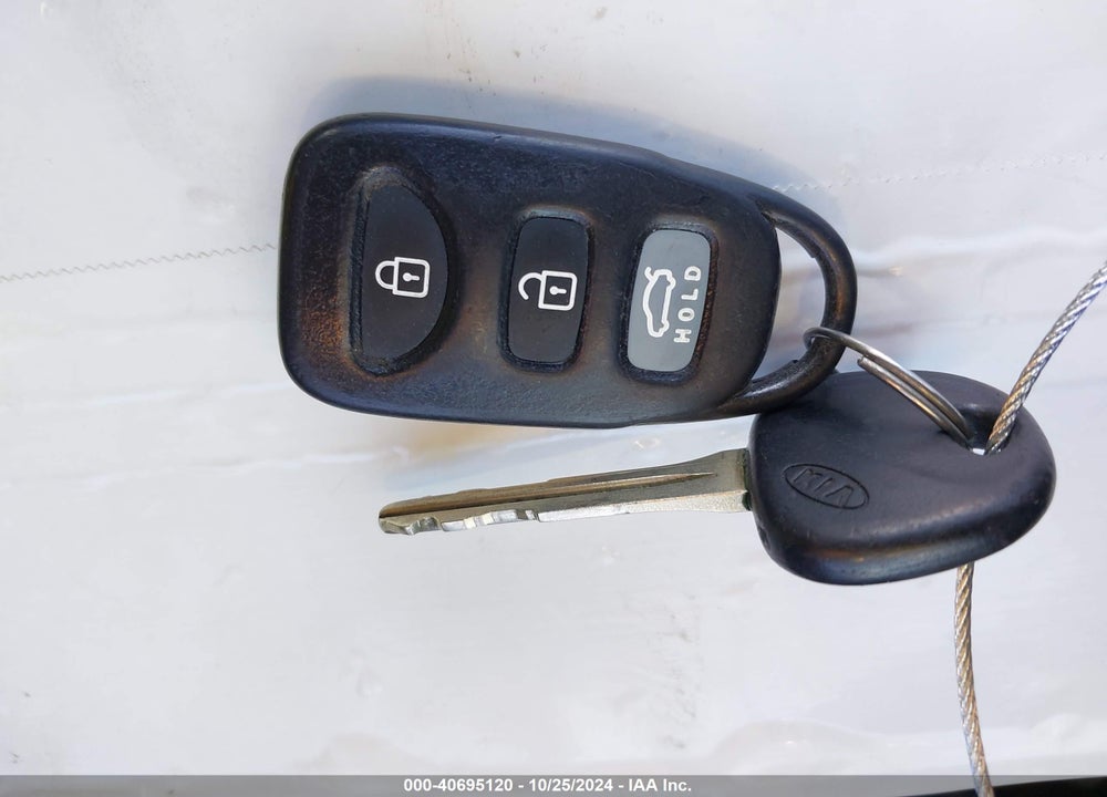 2010 KIA FORTE EX VIN: KNAFU4A25A5288332