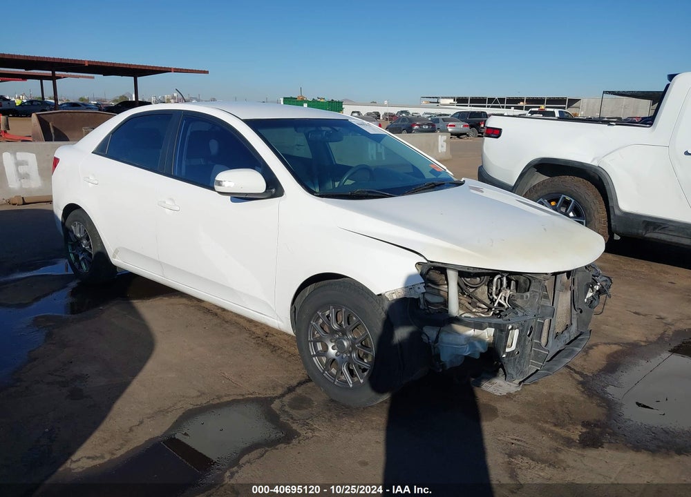 2010 KIA FORTE EX VIN: KNAFU4A25A5288332
