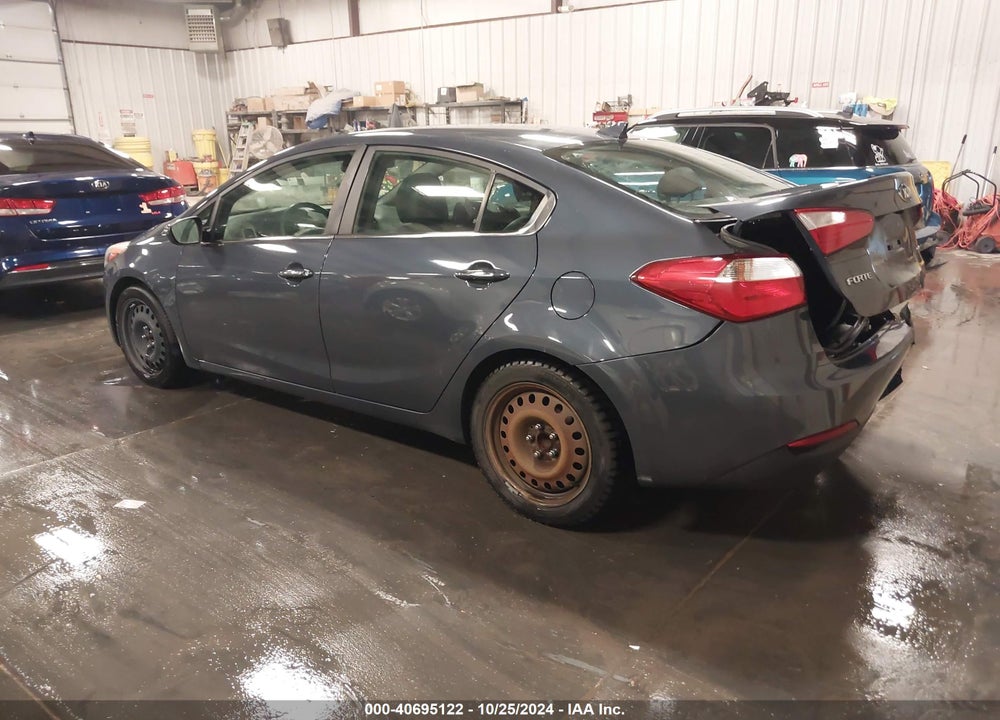 2014 KIA FORTE EX VIN: KNAFZ4A83E5207355