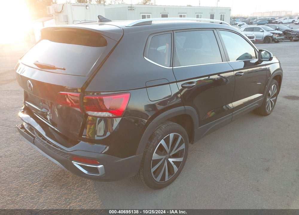 2022 VOLKSWAGEN TAOS 1.5T SE VIN: 3VVRX7B28NM084598