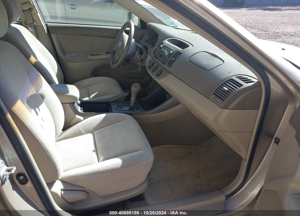 2003 TOYOTA CAMRY LE VIN: 4T1BE32KX3U749102