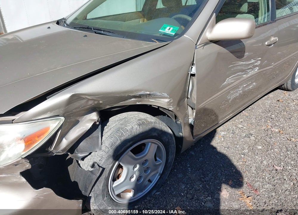 2003 TOYOTA CAMRY LE VIN: 4T1BE32KX3U749102