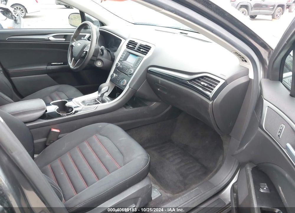 2015 FORD FUSION SE VIN: 3FA6P0H73FR234350