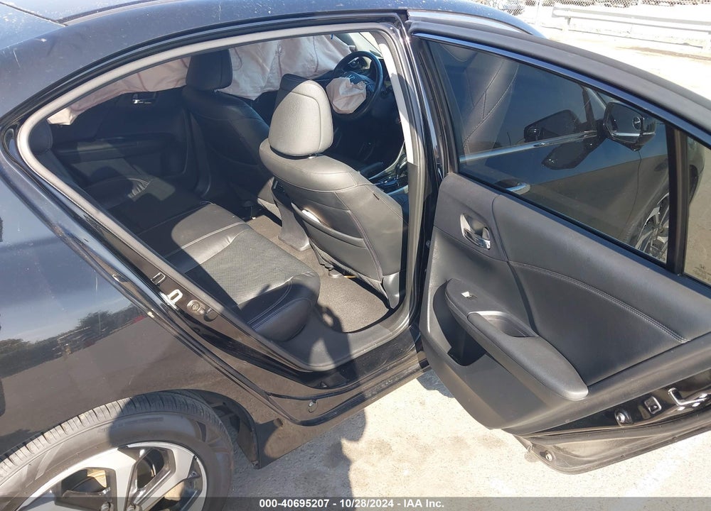 2016 HONDA ACCORD EX-L VIN: 1HGCR2F80GA159957
