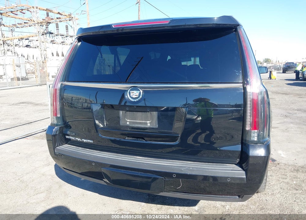 2015 CADILLAC ESCALADE ESV PREMIUM VIN: 1GYS4JKJ5FR204039