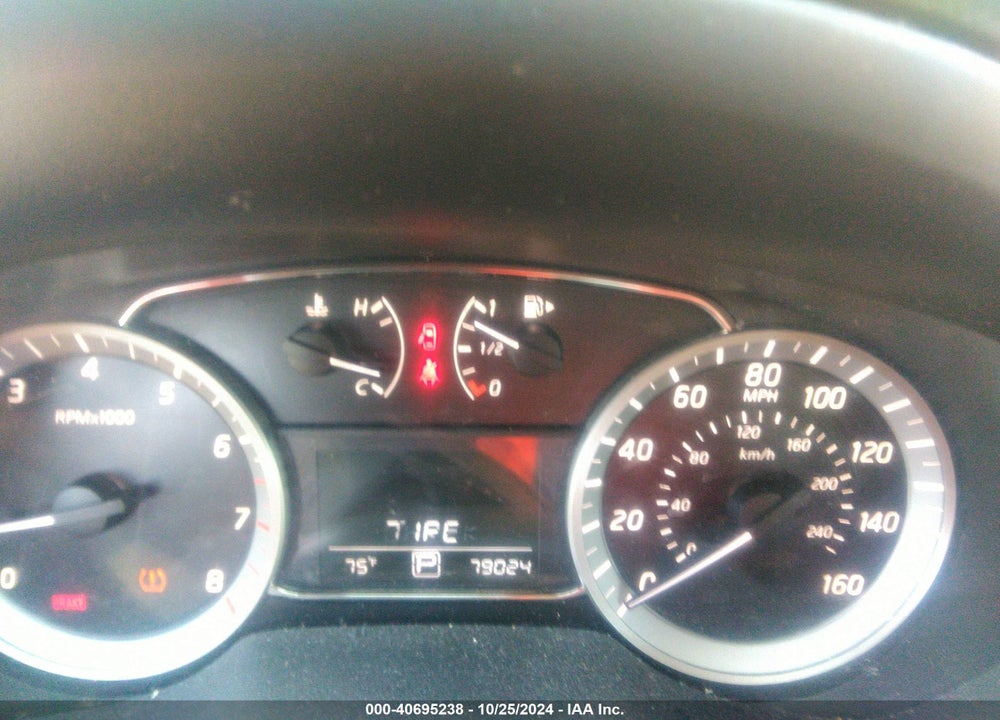 2015 NISSAN SENTRA SV VIN: 3N1AB7AP8FL679470