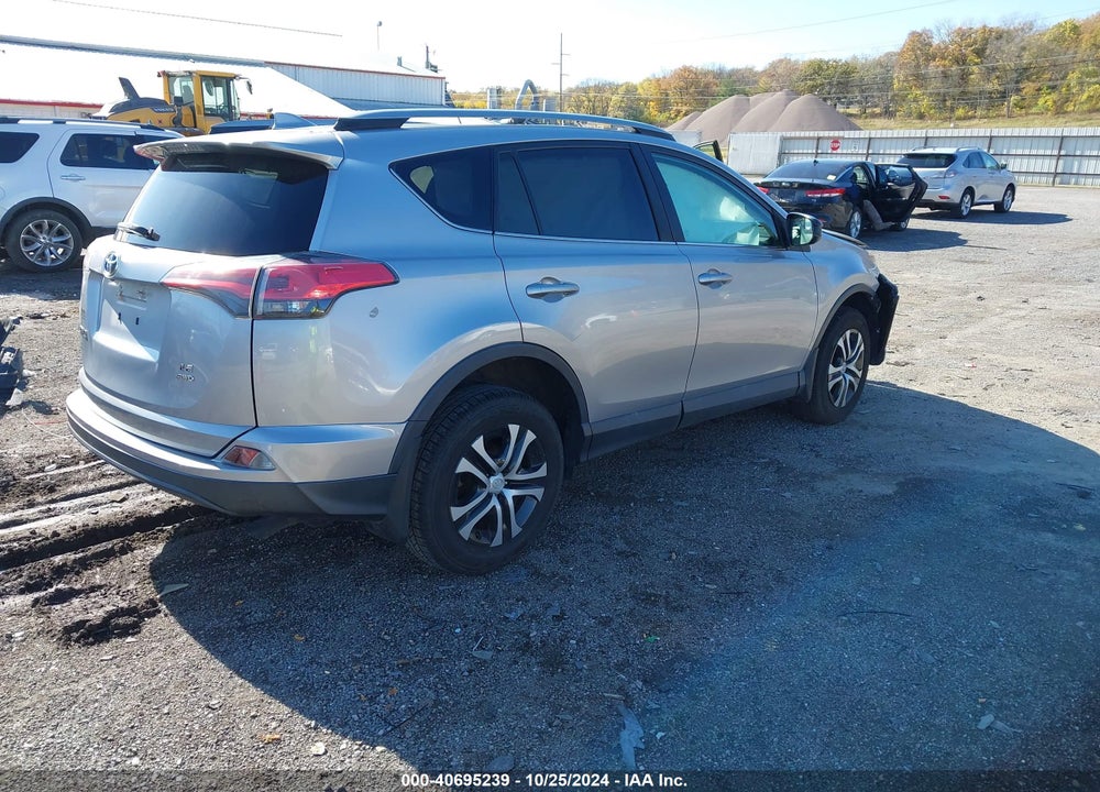 2017 TOYOTA RAV4 LE VIN: 2T3BFREV2HW551747