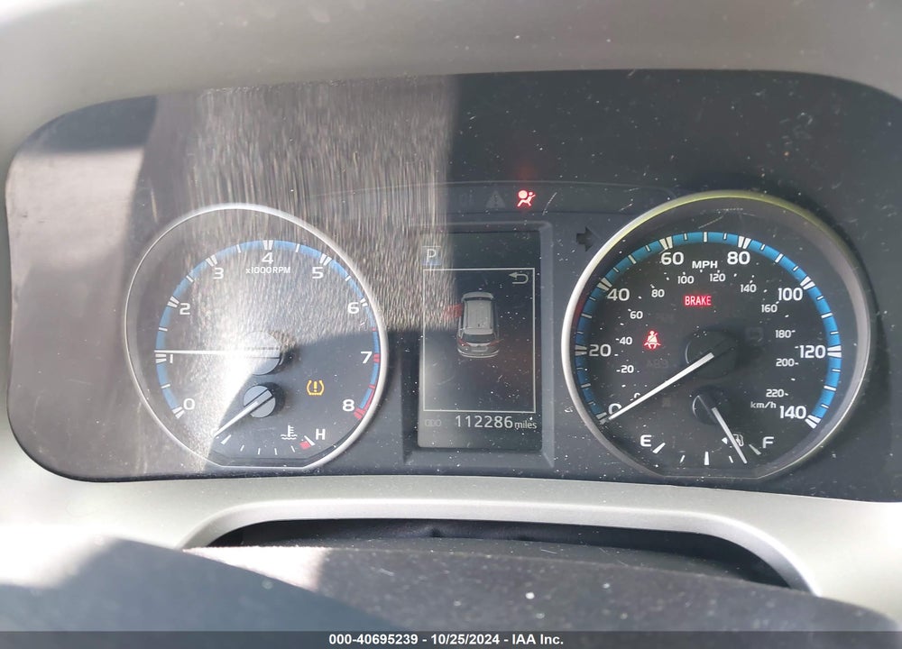 2017 TOYOTA RAV4 LE VIN: 2T3BFREV2HW551747