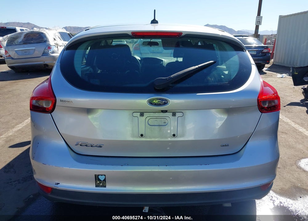2017 FORD FOCUS SE VIN: 1FADP3K22HL231124