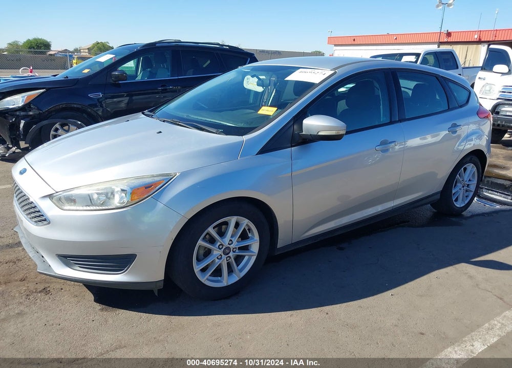 2017 FORD FOCUS SE VIN: 1FADP3K22HL231124