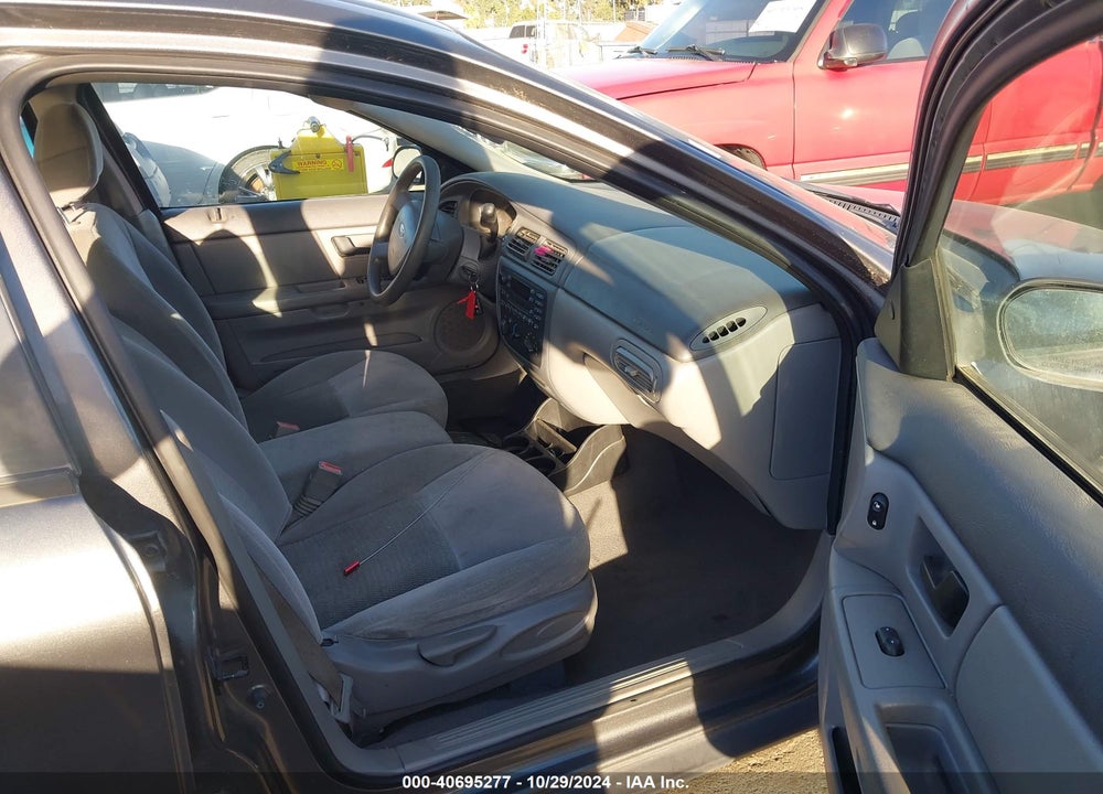 2005 FORD TAURUS SE VIN: 1FAFP53U25A186469