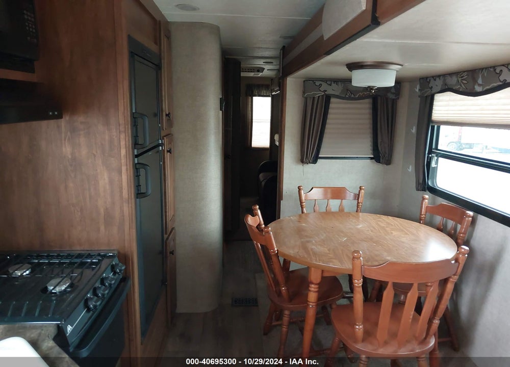 2015 KEYSTONE OTHER VIN: 4YDT31125F1531155