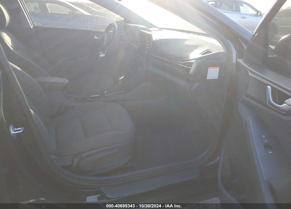 2022 HYUNDAI IONIQ HYBRID SE VIN: KMHC75LC7NU281446