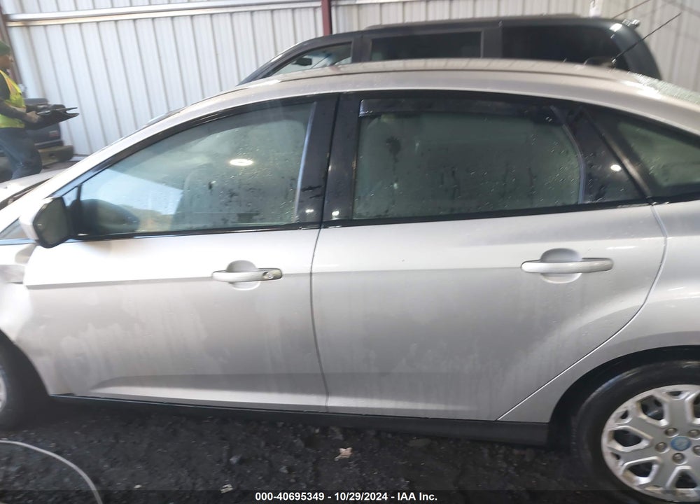 2012 FORD FOCUS SE VIN: 1FAHP3F2XCL207738