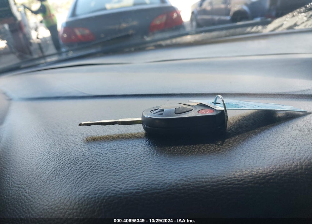 2012 FORD FOCUS SE VIN: 1FAHP3F2XCL207738