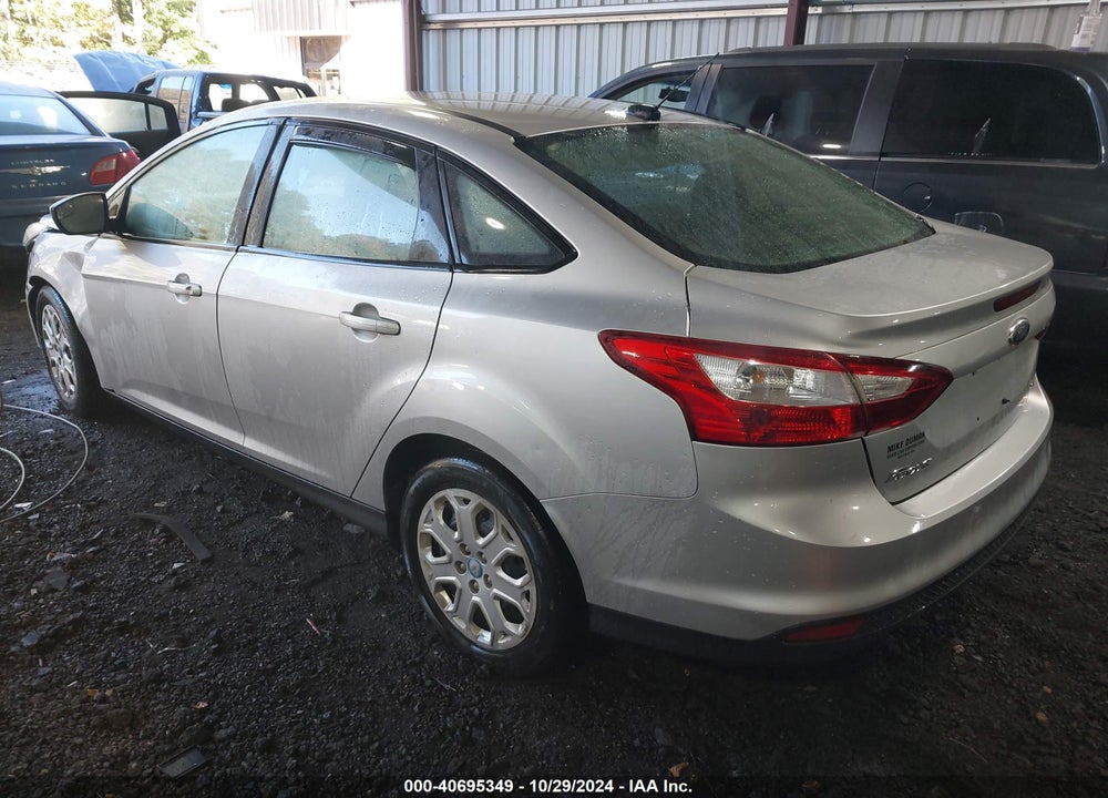 2012 FORD FOCUS SE VIN: 1FAHP3F2XCL207738