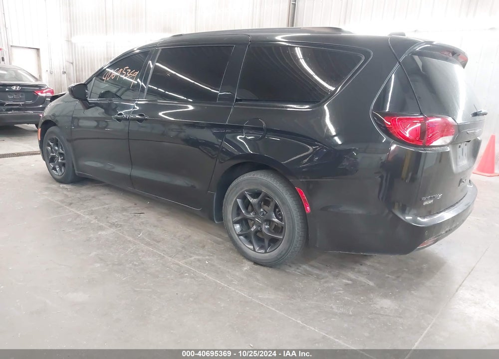2018 CHRYSLER PACIFICA TOURING L PLUS VIN: 2C4RC1EG5JR157489