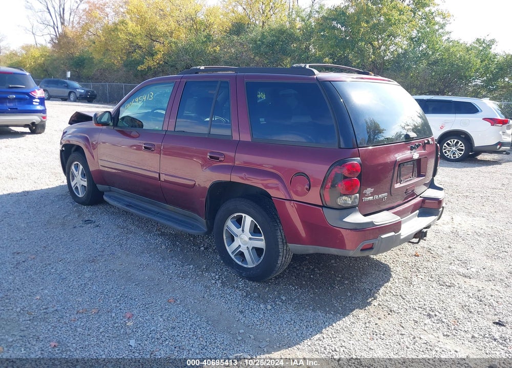 2005 CHEVROLET TRAILBLAZER LT VIN: 1GNDT13S652174332