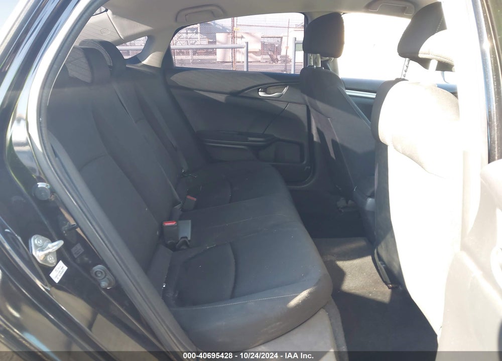 2018 HONDA CIVIC LX VIN: 2HGFC2F6XJH547882