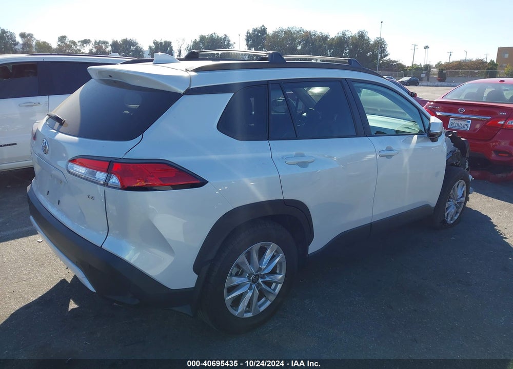 2022 TOYOTA COROLLA CROSS LE VIN: 7MUBAAAGXNV014831