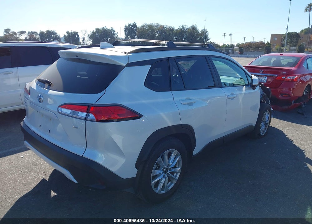 2022 TOYOTA COROLLA CROSS LE VIN: 7MUBAAAGXNV014831