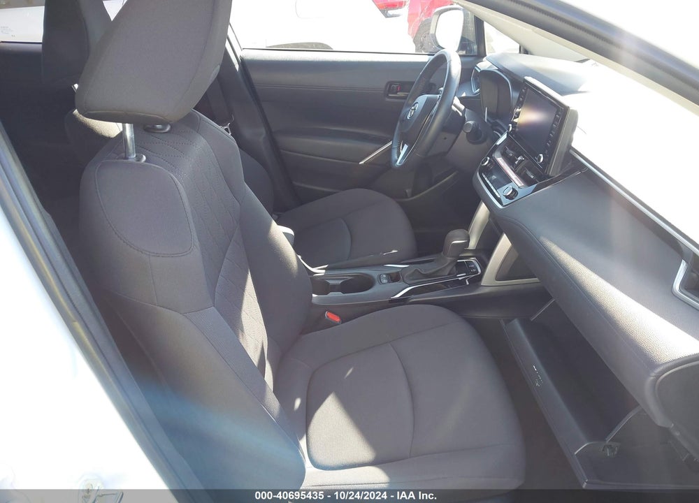 2022 TOYOTA COROLLA CROSS LE VIN: 7MUBAAAGXNV014831